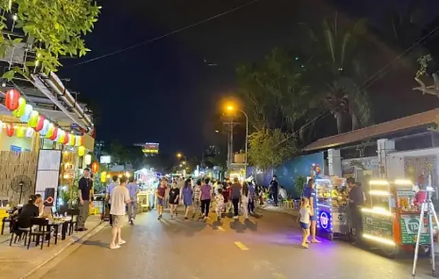 호치민시의 새로운 활력, 투득시 여행 가이드