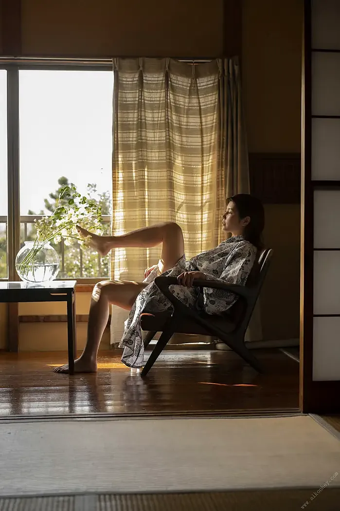 문단속 안 하는 스즈메 야스 1분전