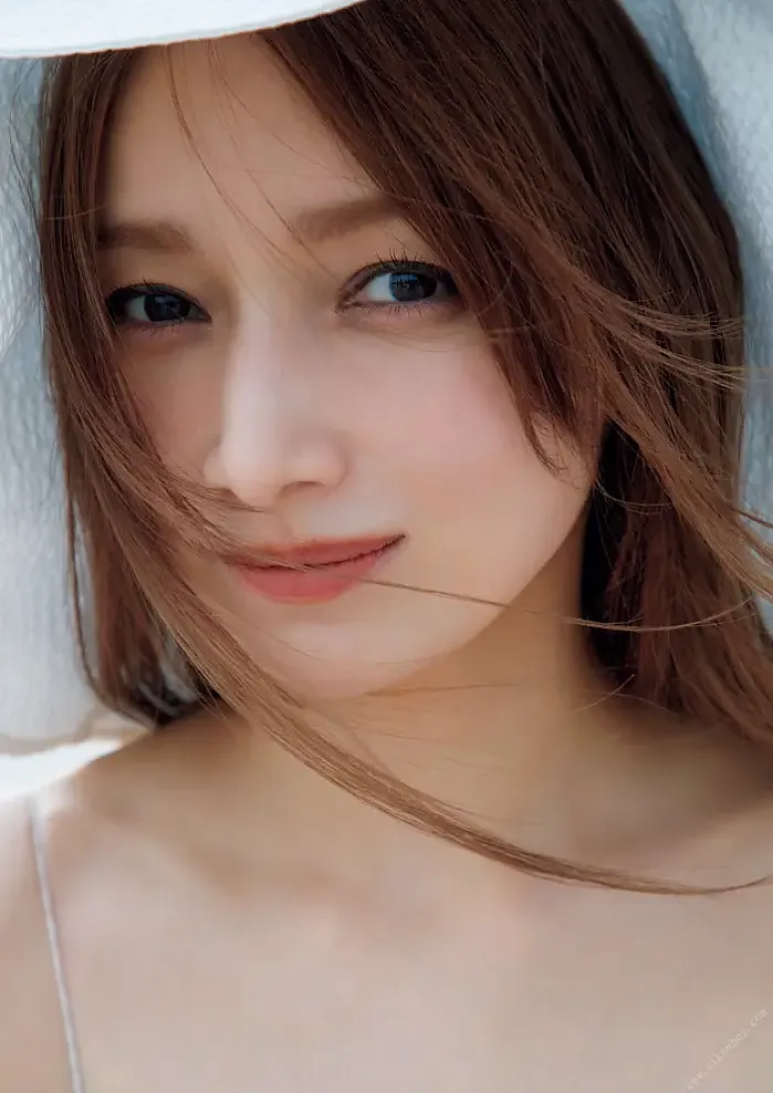 고토 마키(後藤真希), 사진집 《Flos》 전자판 전용 특별 컷 포함 Set.02