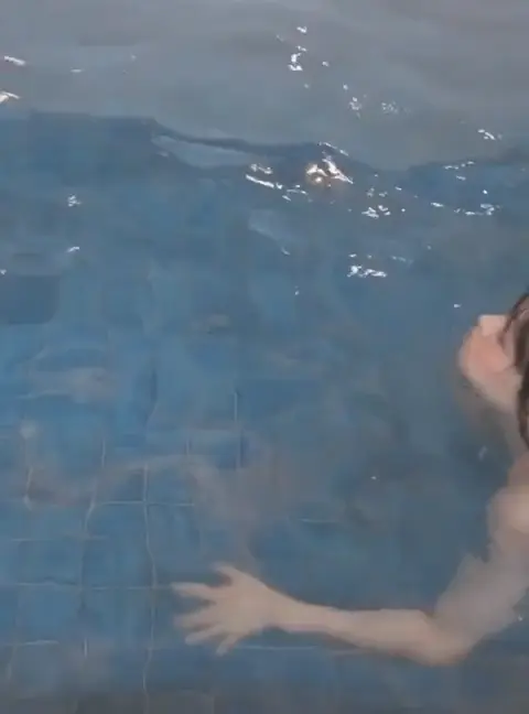 몸매 좋은 여친이랑 사귀면 질리게 보게 되는 모습