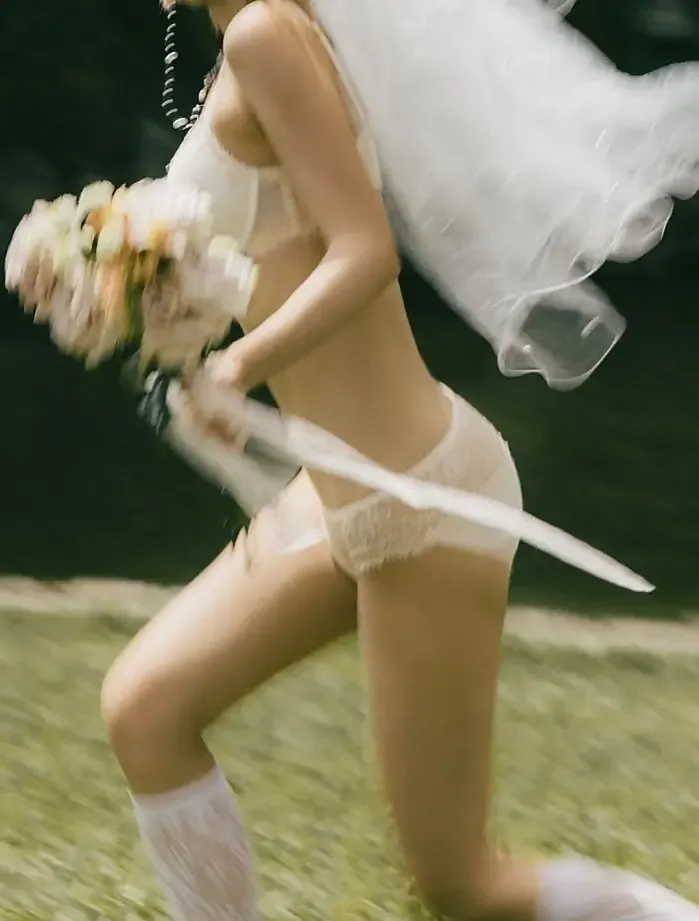 참신한 속옷 광고