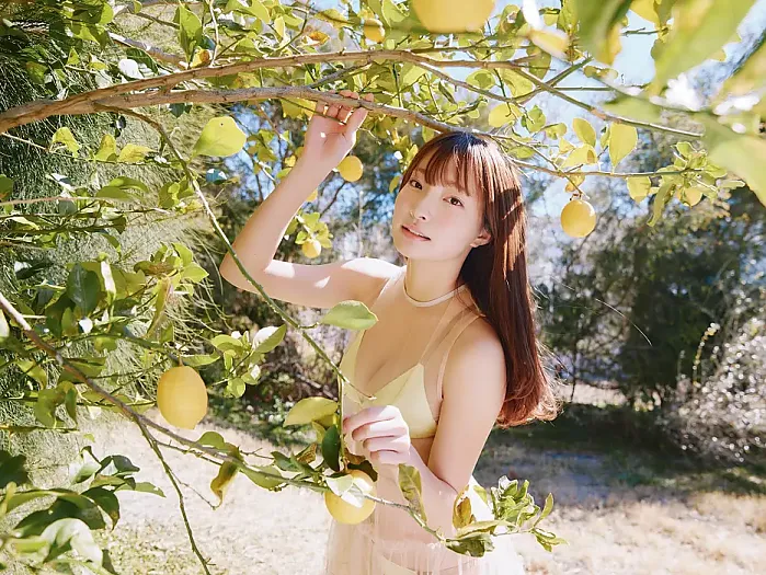 사토나카 나츠키, FRIDAY 디지털 사진집 『어른이 됐어! vol.3』 Set.03