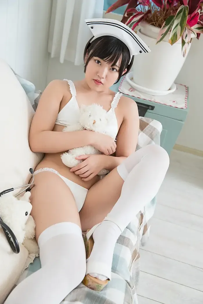 안주 코즈키 香月杏珠