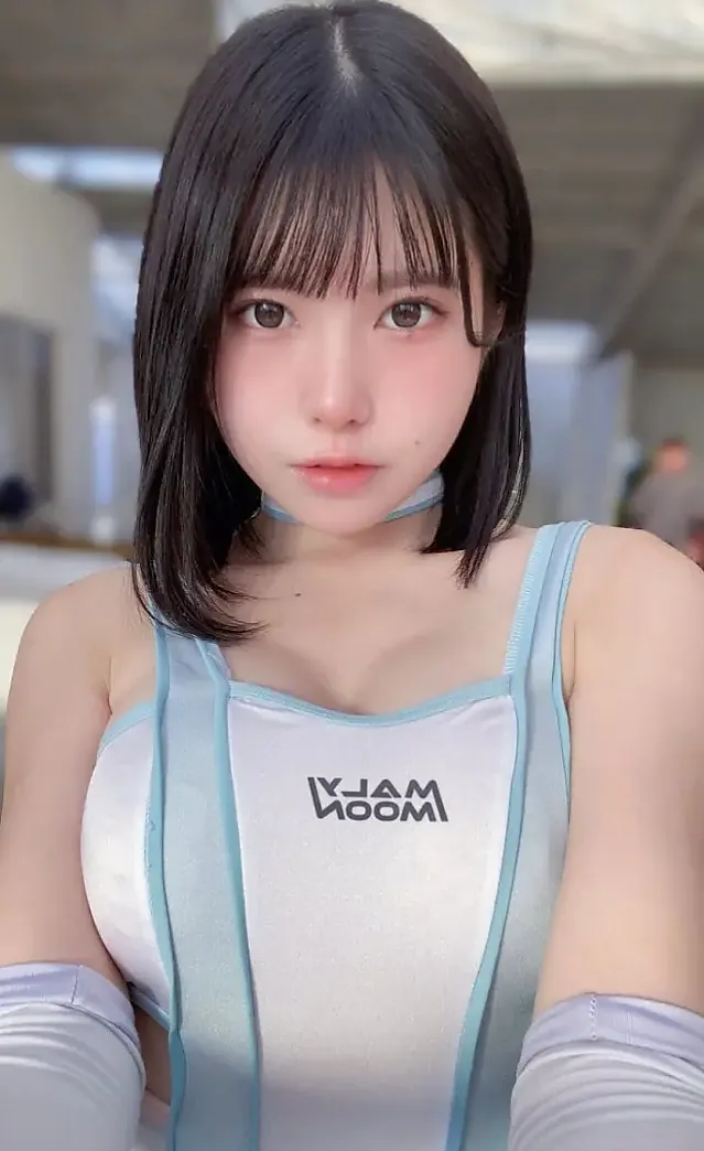 어릴 때 같이 놀던 소년이 사실은 여자였다