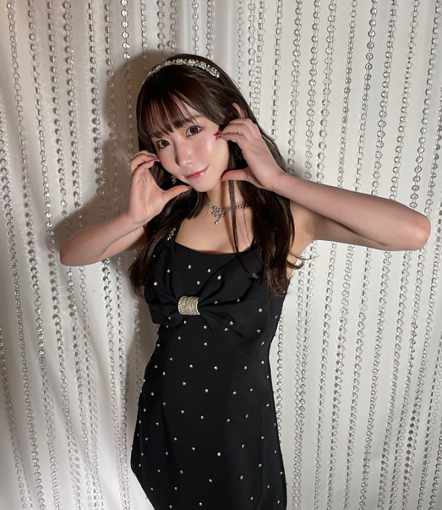 이쁘고 몸매 좋고 눈빛 진짜 개쩌는 AV 배우