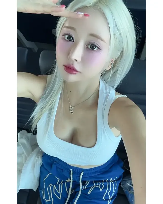 공항 출발하는 순간부터 너무 설렌다