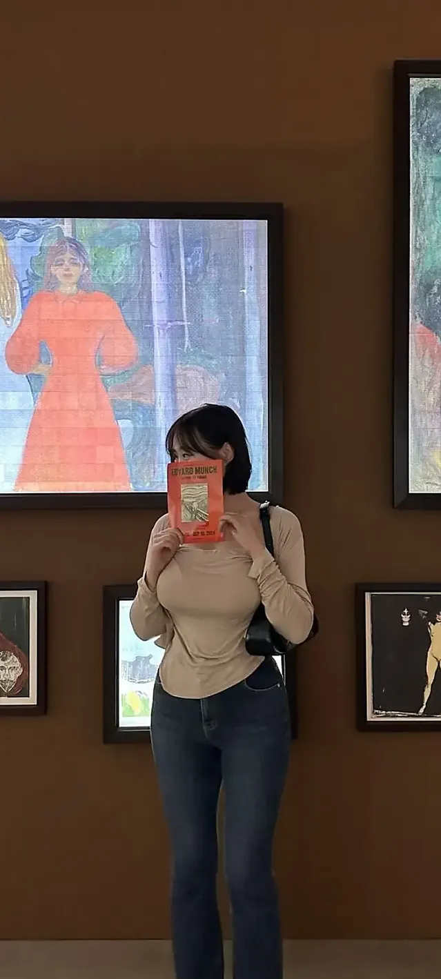 본인의 매력을 어필하는 육덕녀