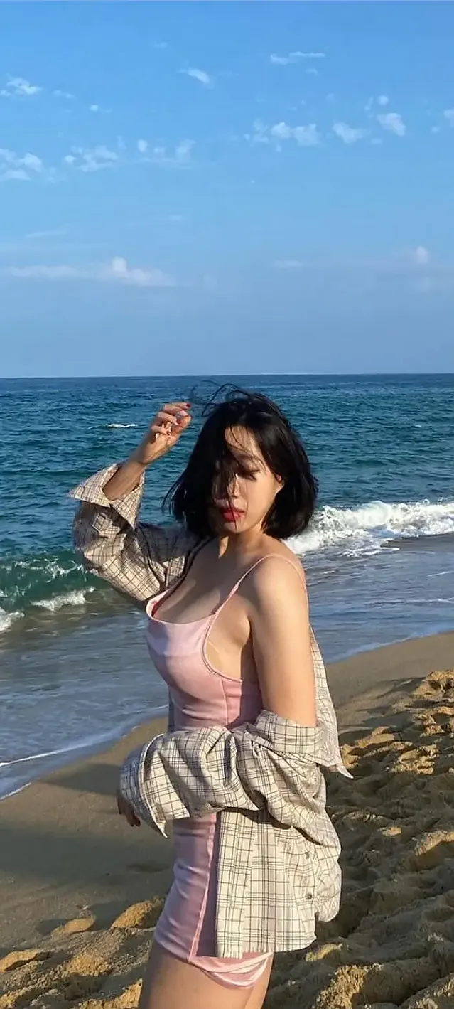 본인의 매력을 어필하는 육덕녀