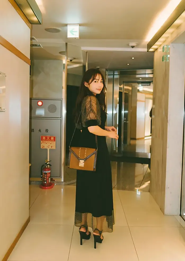 흑목 히카리, BRODY 디지털 사진집 「미드나이트 로맨스」 Set.03