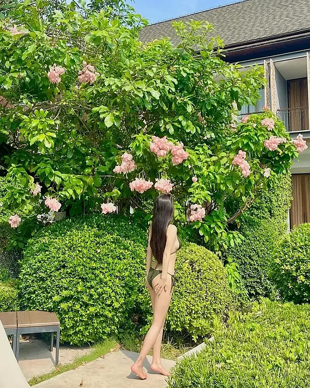 아침,저녁 수영해서 사진 많음