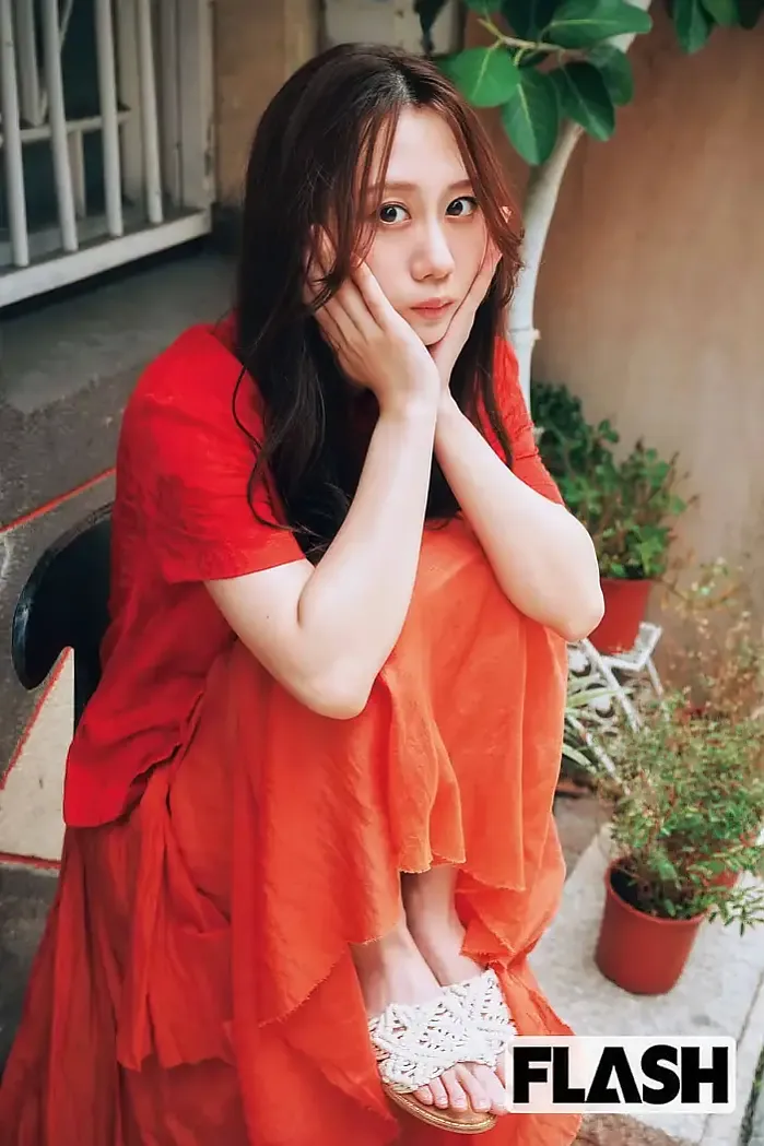 후루하타 나오 古畑奈和, 스가와라 마야 菅原茉椰 플래시 2025년 9월 2일호