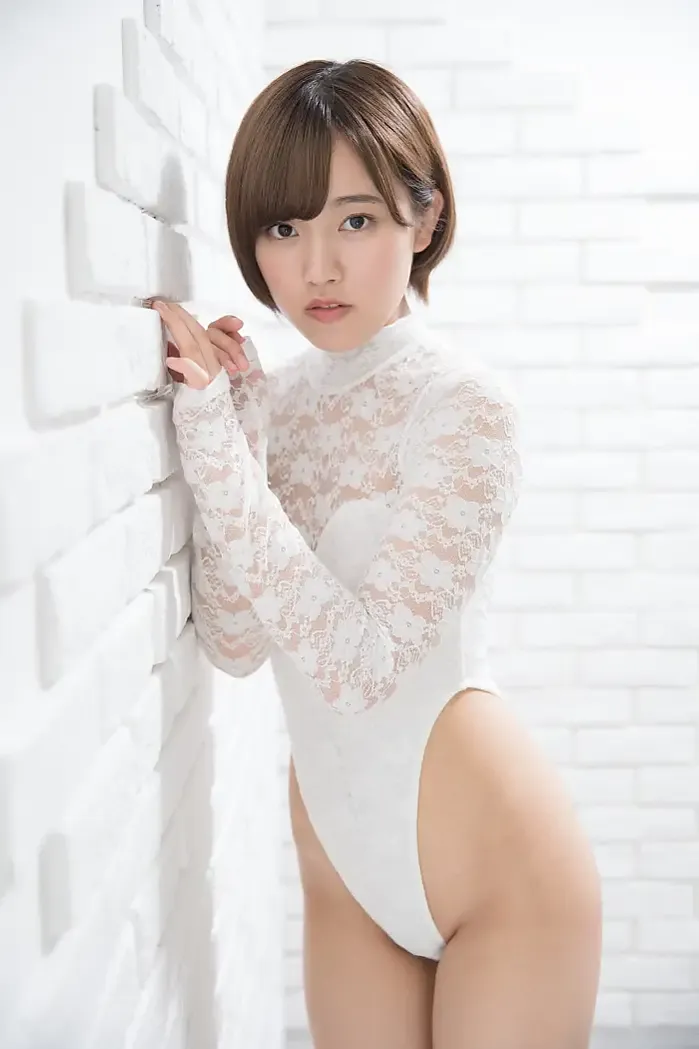 안주 코즈키 (Anjyu Kouzuki)