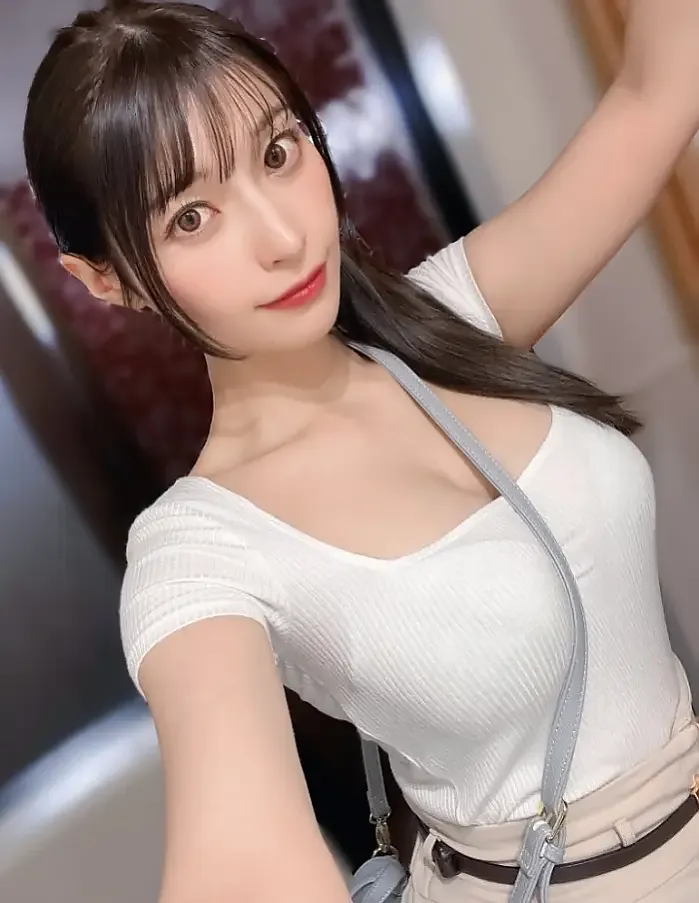 신작레전드인데 몸매가 완벽하고 가슴이 진짜 이쁜 AV배우